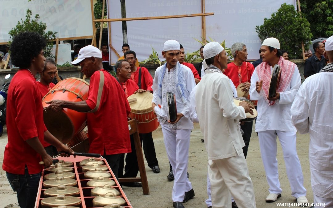 Umat Muslim Ambon Meriahkan Acara Tahunan Gereja